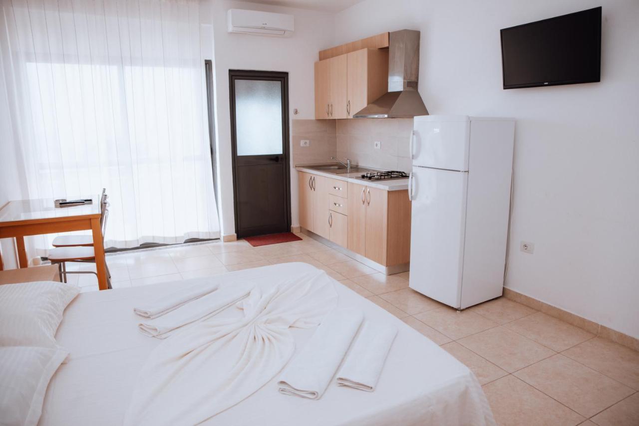 Hotel Perdja Velipojë Esterno foto
