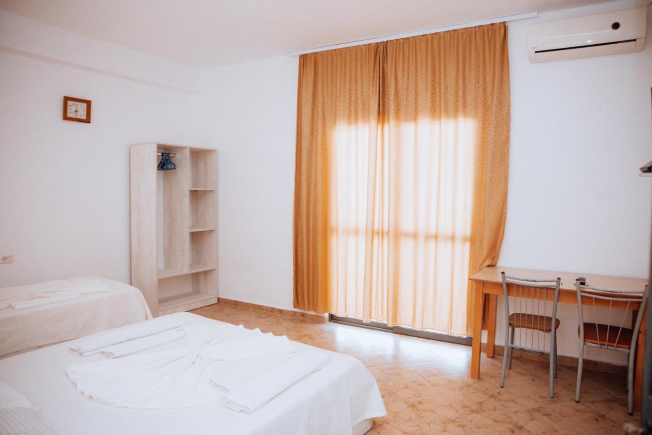 Hotel Perdja Velipojë Esterno foto