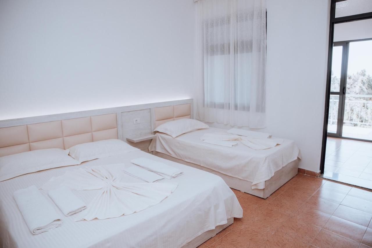 Hotel Perdja Velipojë Esterno foto