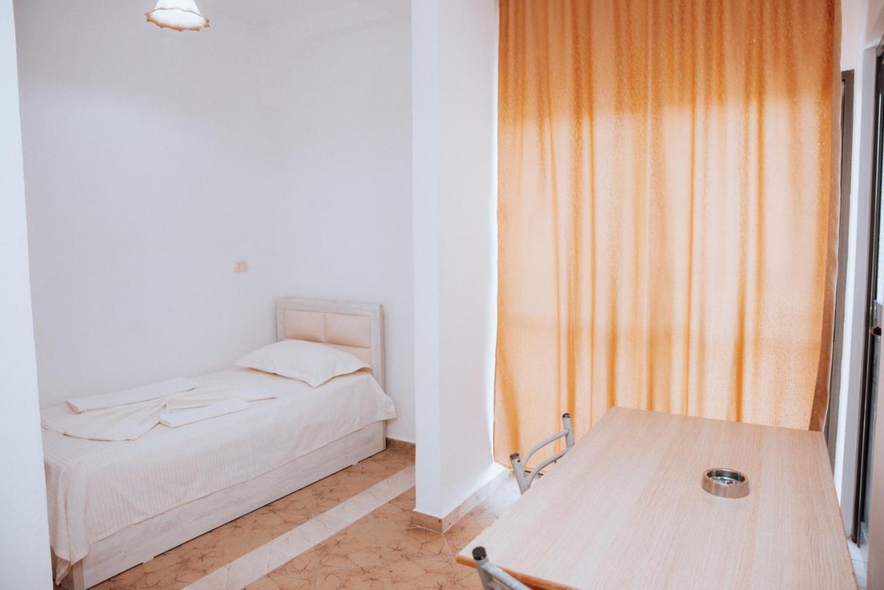 Hotel Perdja Velipojë Esterno foto
